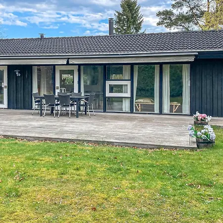 3 Bedroom Gorgeous In *